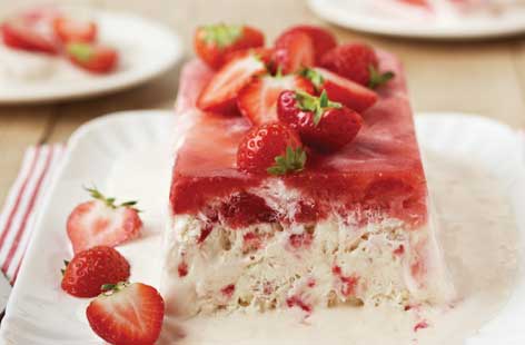 Strawberry semifreddo