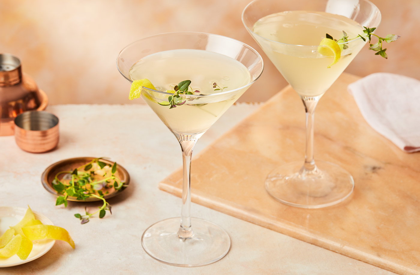 Elderflower bee's knees