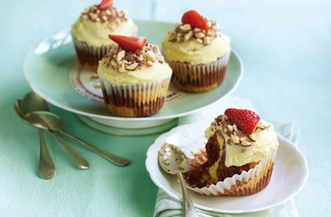 Image of "Easy marbled cupcakes"