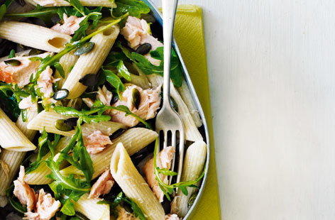Image of "Hot smoked salmon and rocket pasta salad"