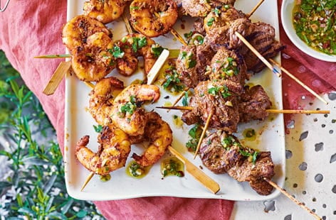 Image of "Smoky skewers with parsley dipping sauce"