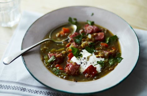 Image of "Green lentil and ham soup"