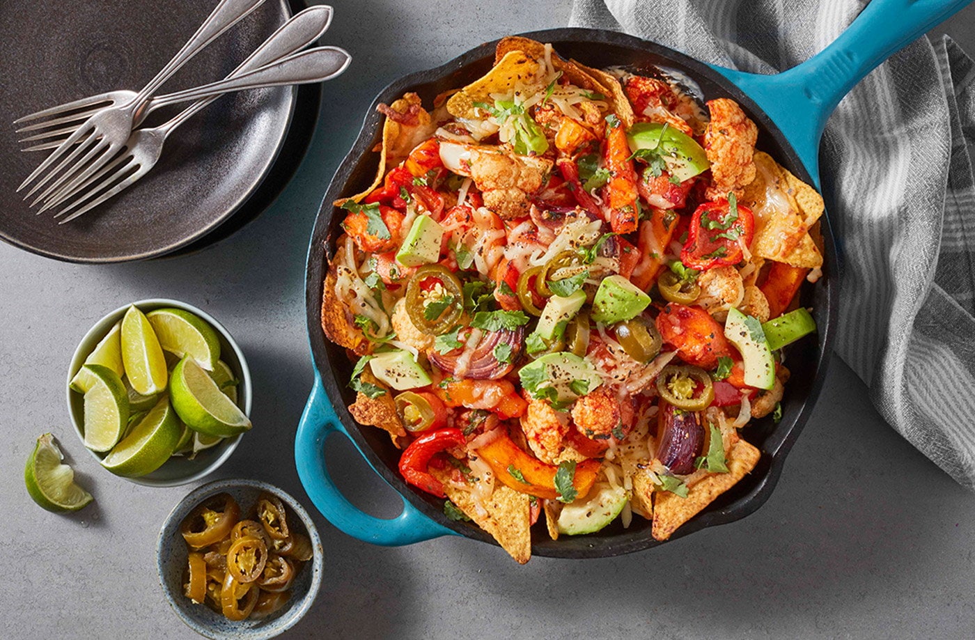 Loaded veggie chilli nachos
