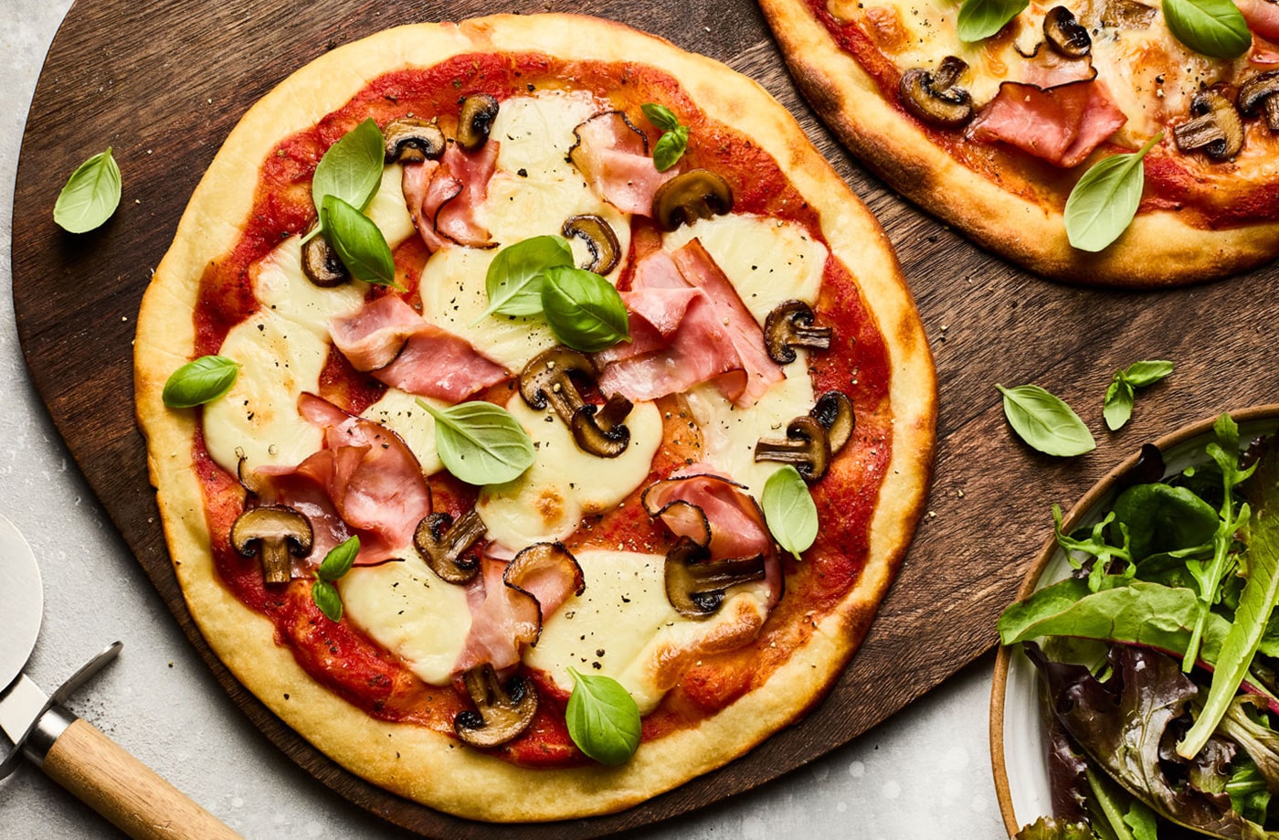 Greek yogurt-based pizza