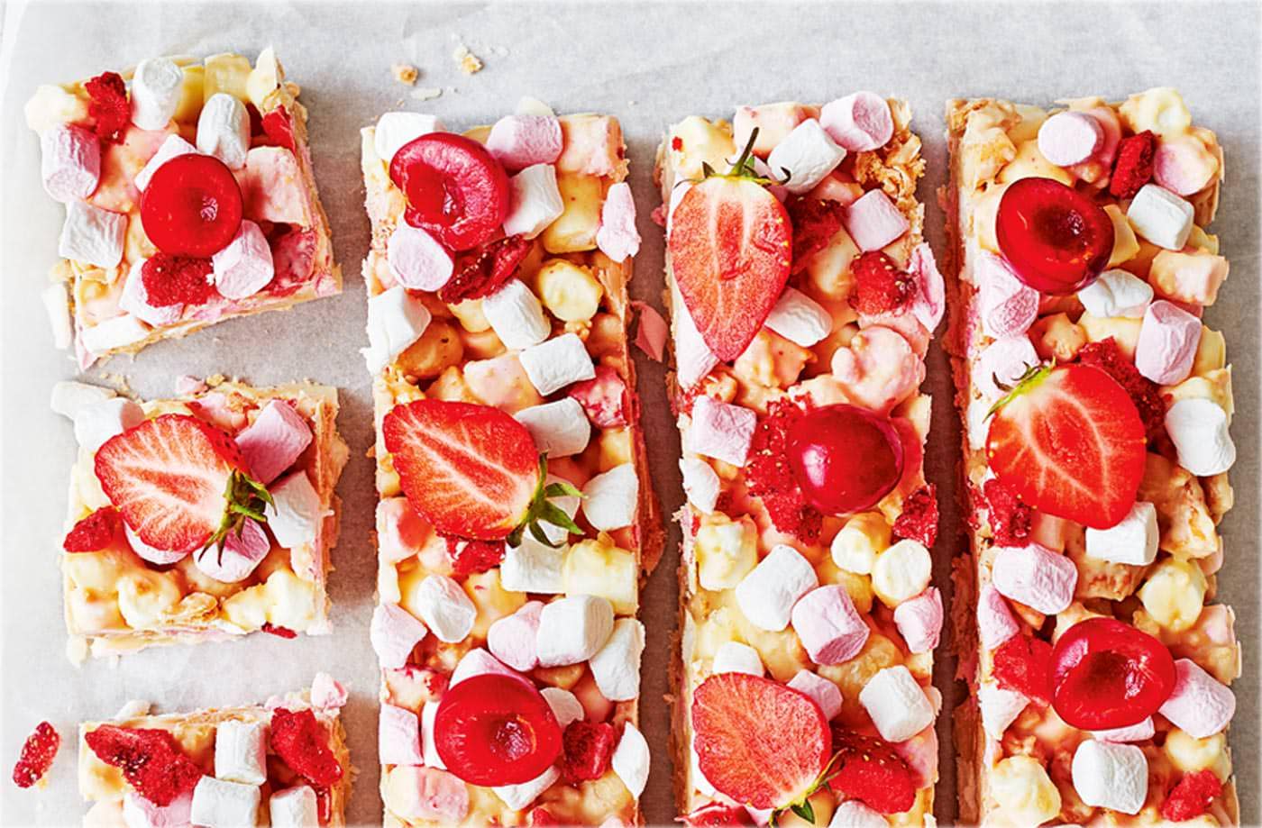 Very berry white chocolate rocky road