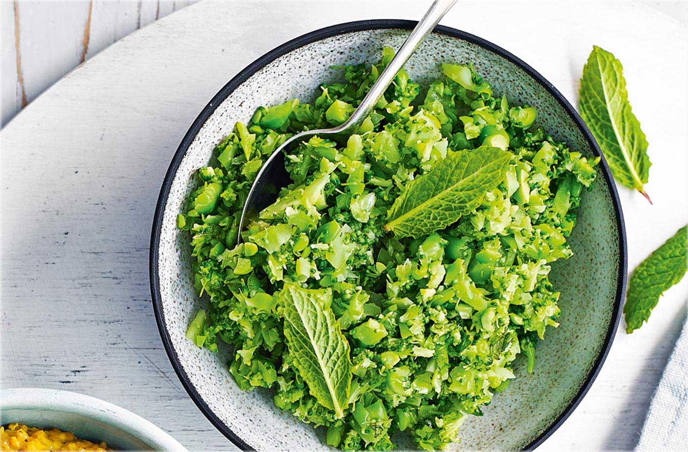 Broccoli, pea and mint dip