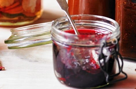 Image of "Blackberry and apple jelly "