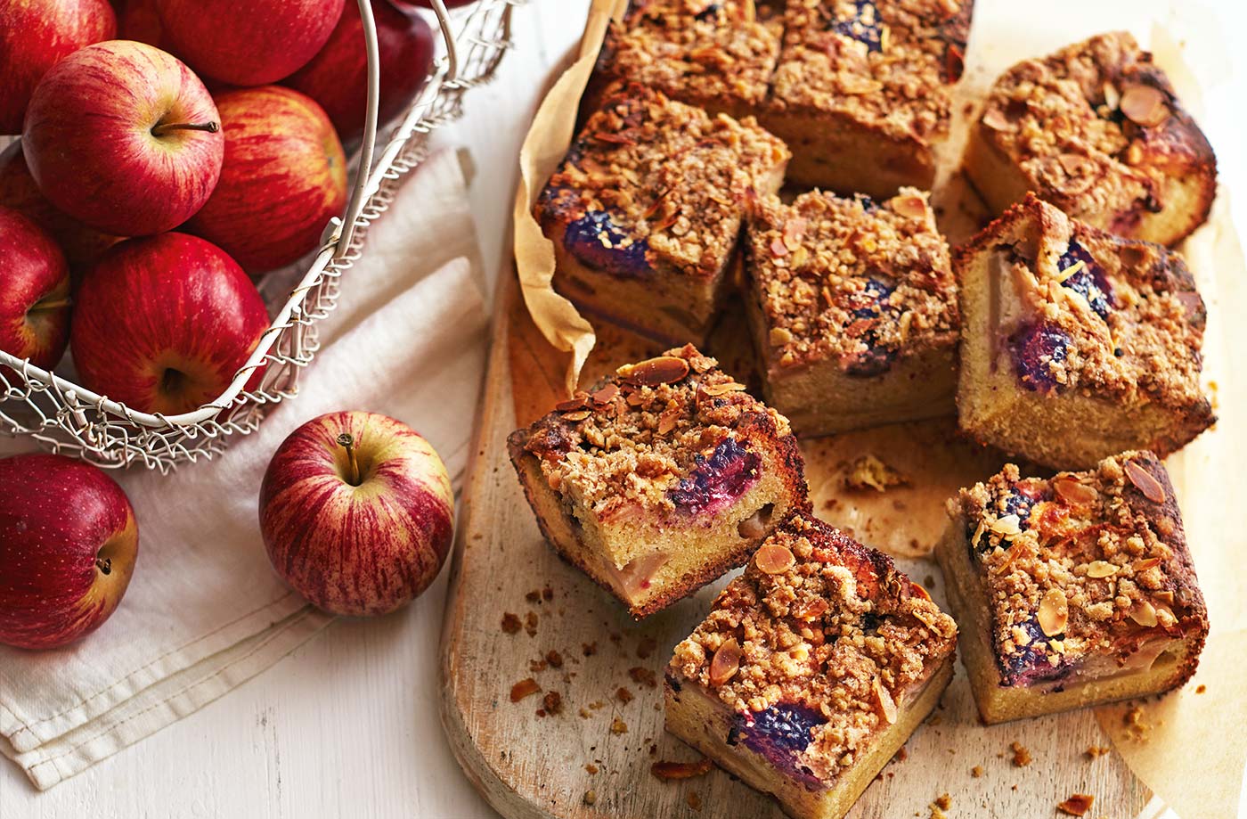 Apple and blackberry crumble cake
