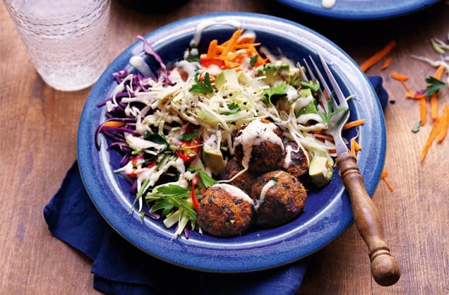 Rainbow salad with black bean falafel