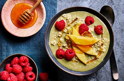 Image of "Matcha overnight oats"
