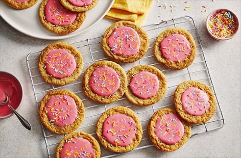 Image of "School cake cookies"