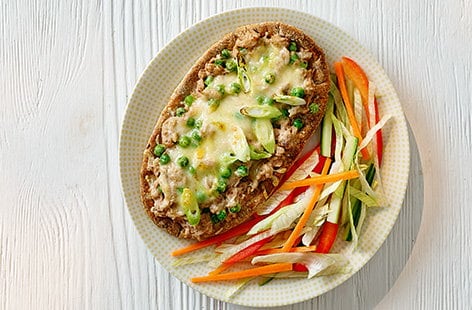 Image of "Tuna melt pittas with rainbow salad"