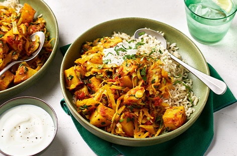 Image of "Gujarati-style cabbage and potato curry"