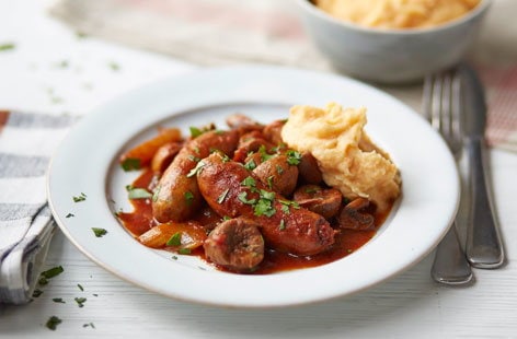 Image of "Ox kidney and sausage casserole "