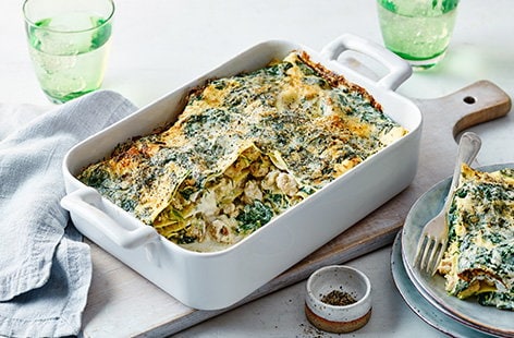Image of "Lighter chicken, courgette and spinach lasagne"