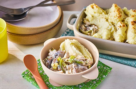 Image of "Chicken pie with mashed potato topping"