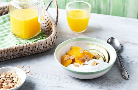 Image of "Fruit and nut breakfast"