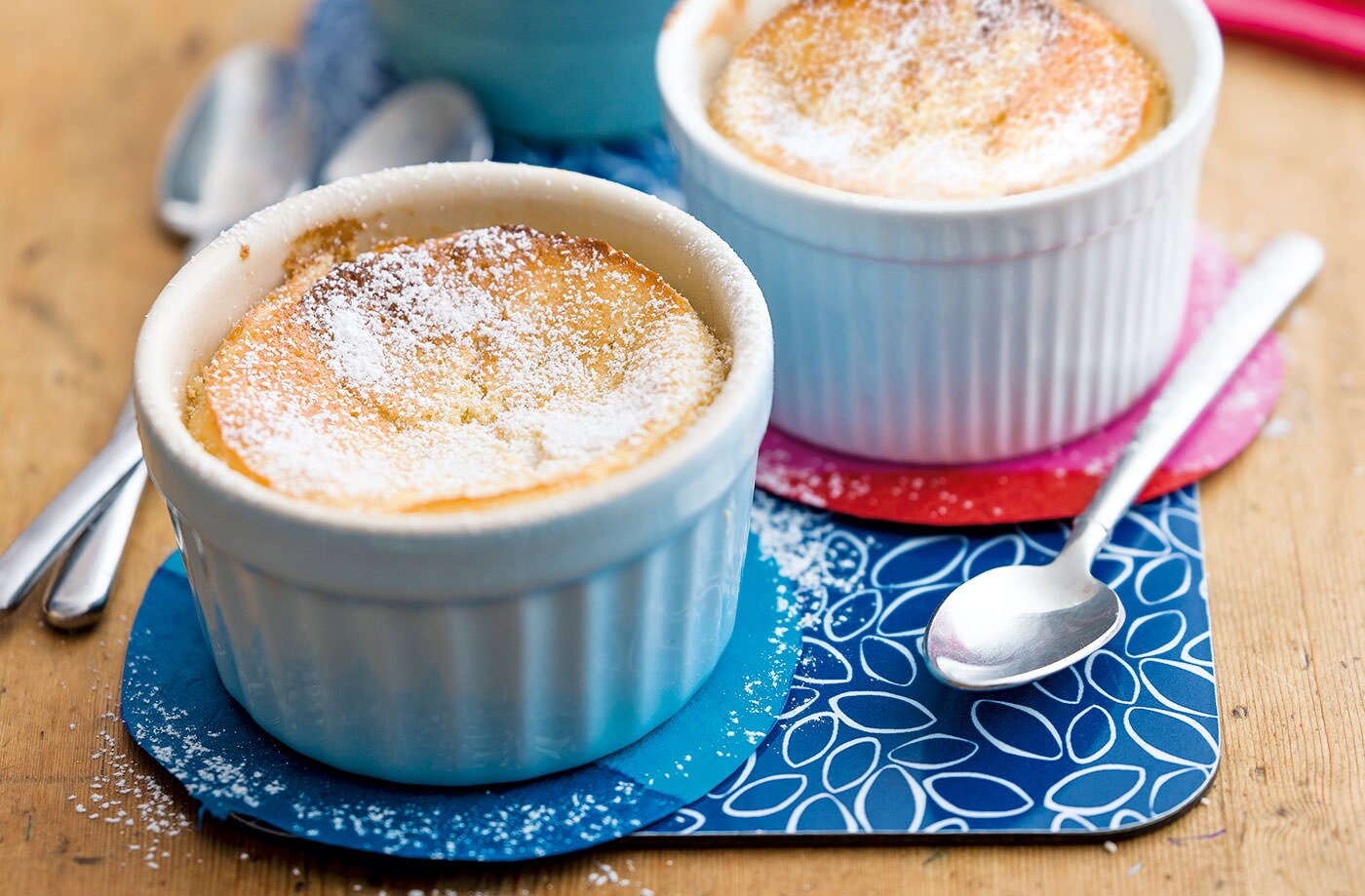 Baked lemon puddings