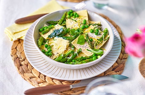Image of "Cheat's primavera ravioli"