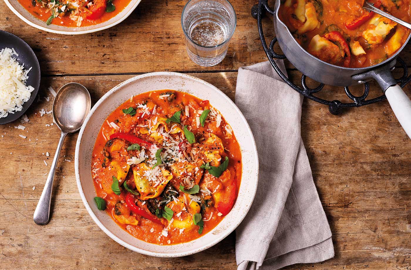 Tortellini vegetable soup