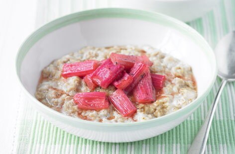 Image of "Cinnamon porridge with rhubarb"