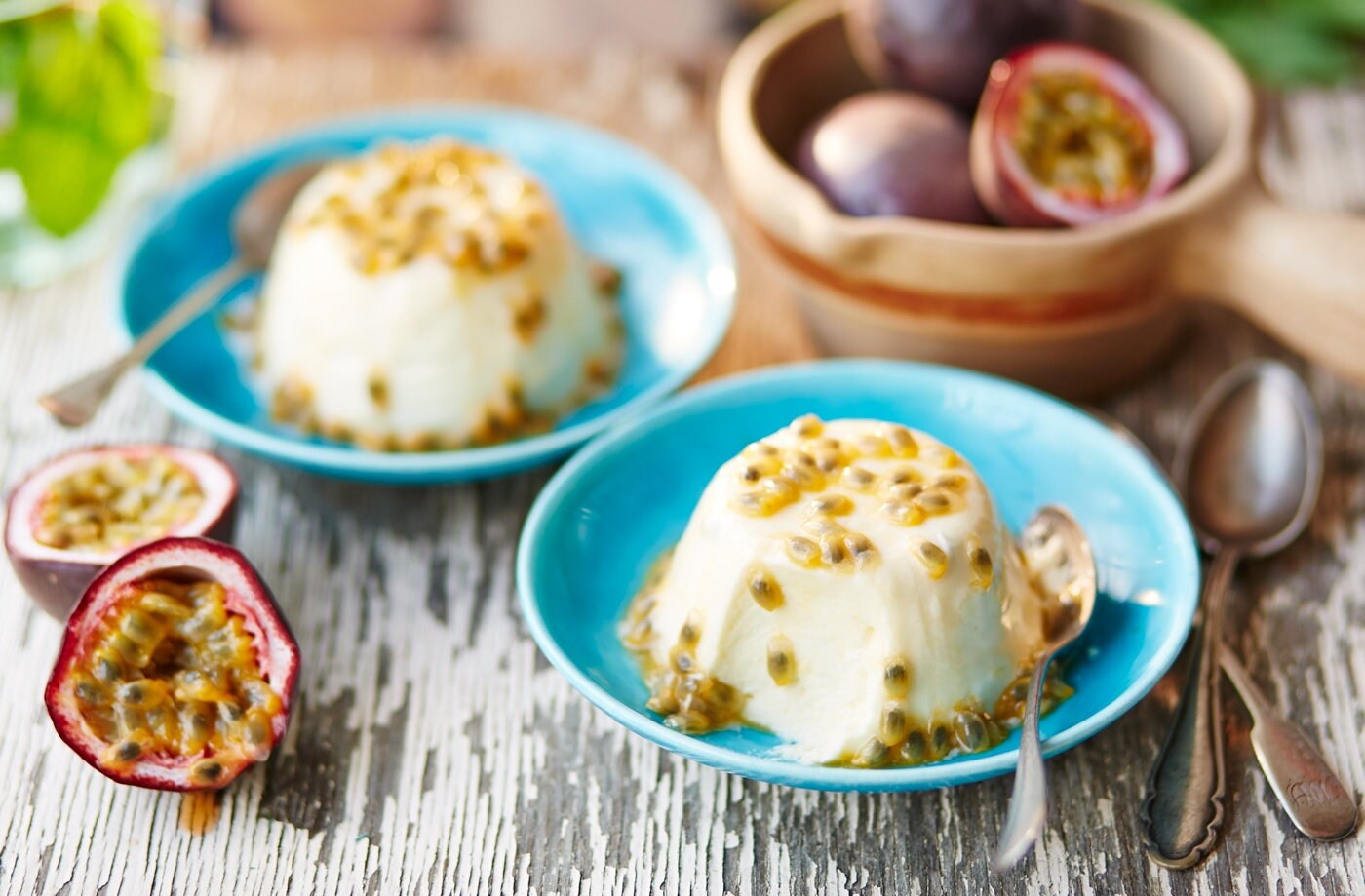 Passion fruit mousse