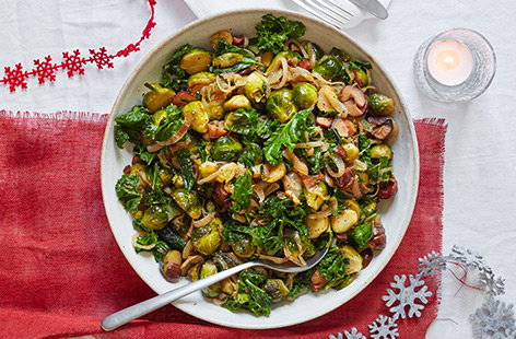 Image of "Sautéed sprouts with kale and chestnuts"