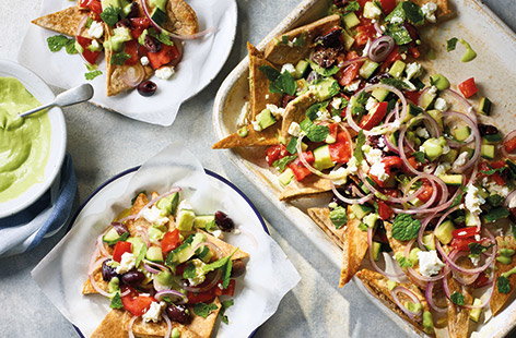 Image of "Greek salad nachos"