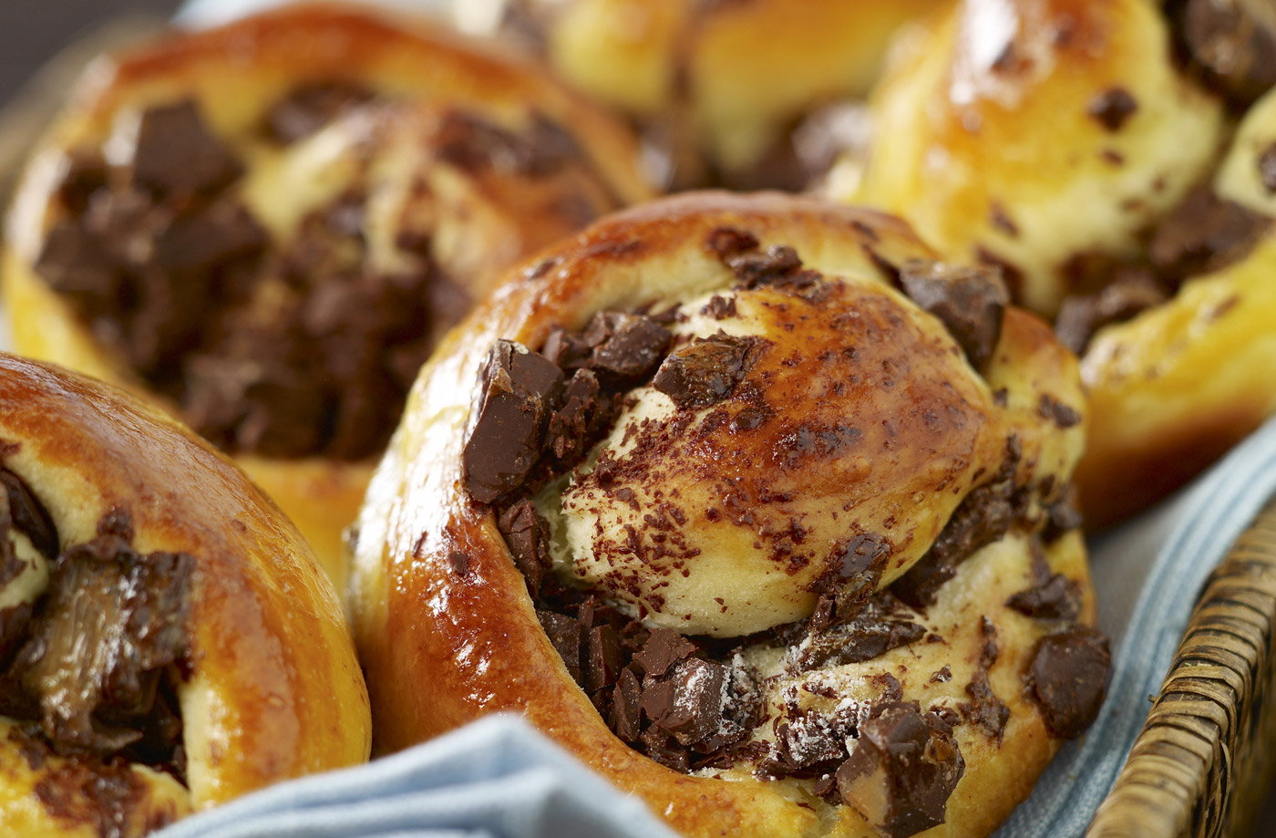 Chocolate brioche buns