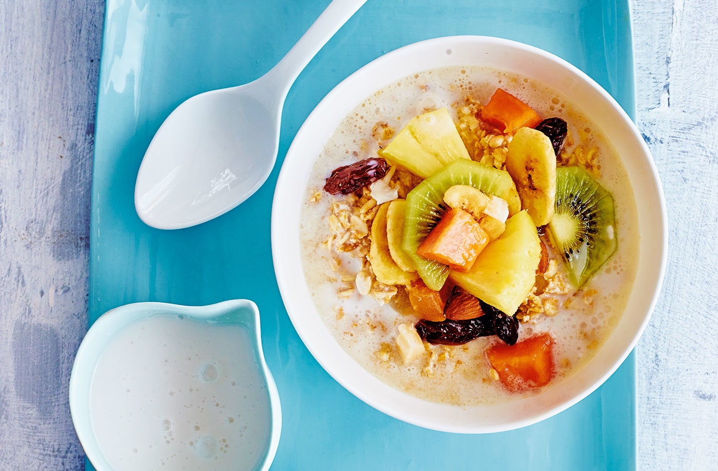 Tropical bircher muesli