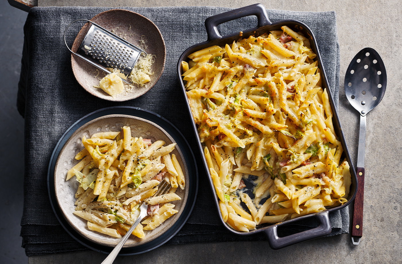Carbonara pasta bake