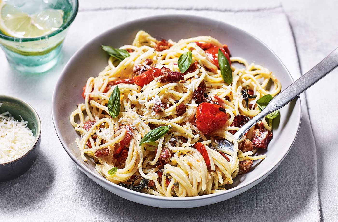 Tomato carbonara