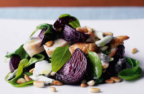 Image of "Roast chicken breast with beetroot "