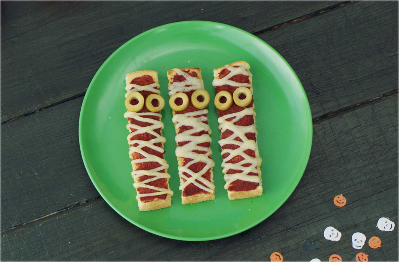 Gross toasts