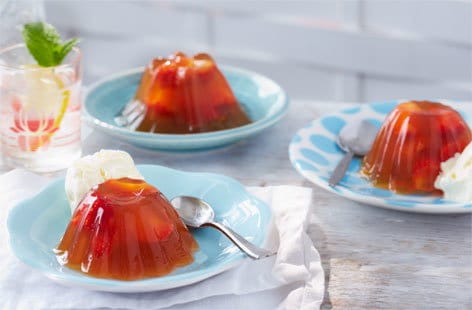 Image of "Pimm's and lemonade jelly"