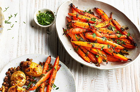 Image of "Sticky whole-roasted carrots"
