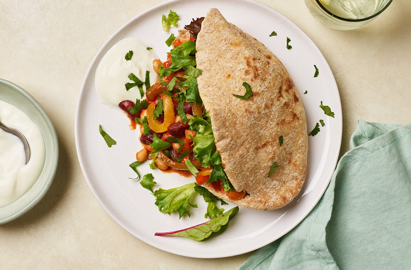 Quick bean chilli pittas