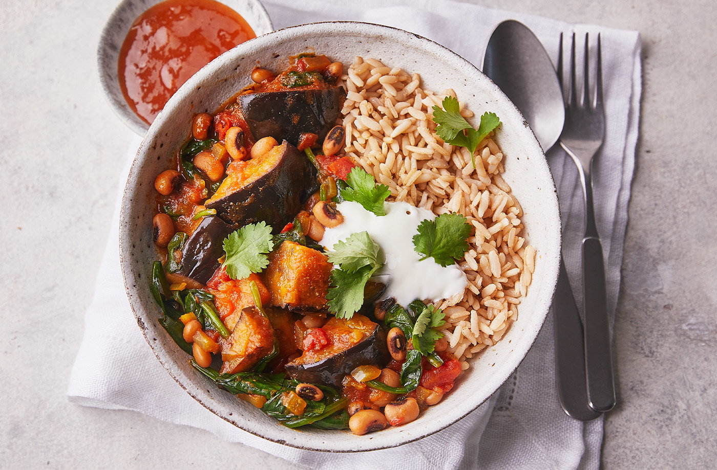 Aubergine, black-eyed bean and spinach curry