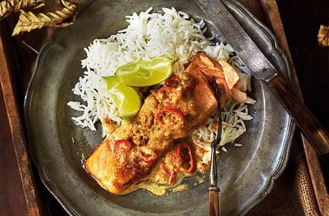 Image of "Salmon, coconut and lime parcels"