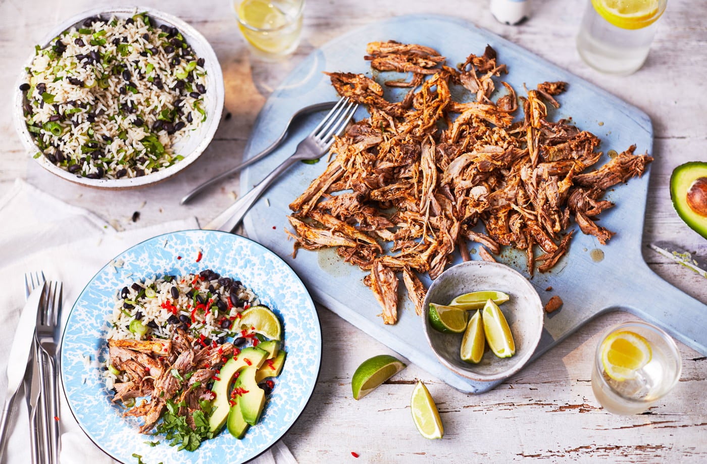 Pulled jerk pork with rice and avocado 