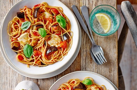 Image of "Aubergine Parmigiana one-pot pasta"