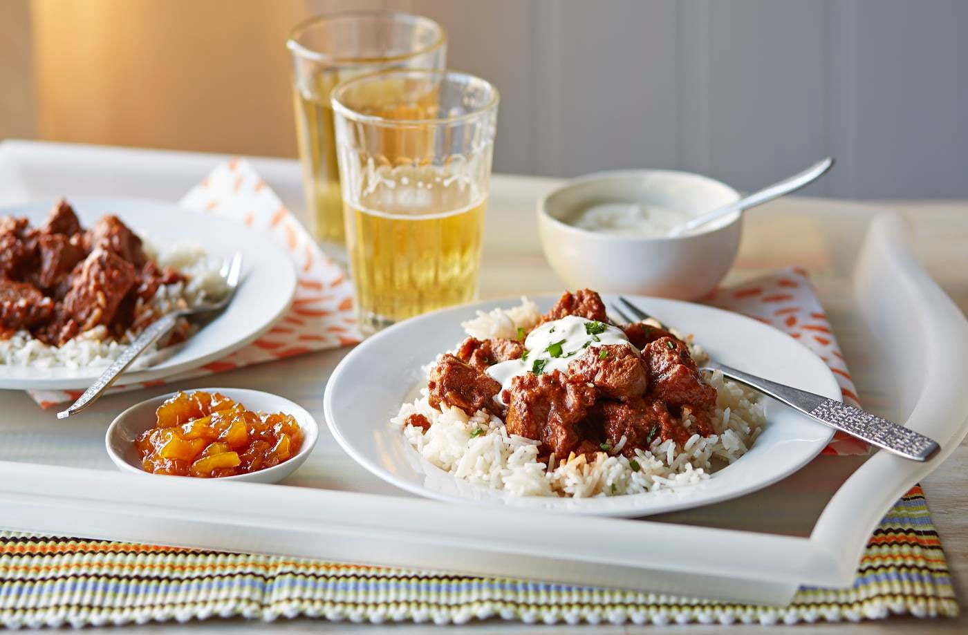 One-pan lamb rogan josh － Tesco Recipes - Tesco Groceries