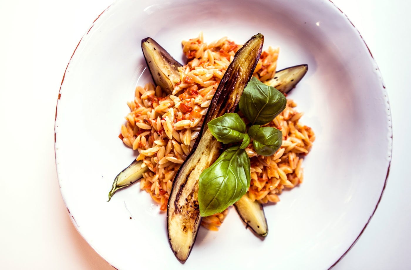 Red pepper orzo