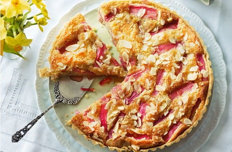 Image of "Bakewell tart with rhubarb"