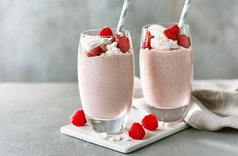 Image of "Eton Mess ice cream shakes"