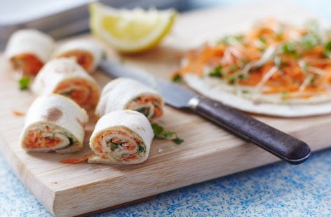 Image of "Houmous and carrot tortilla pinwheels"