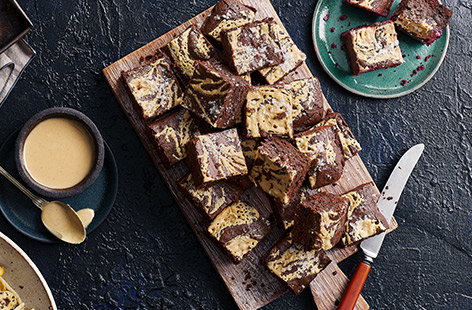Image of "Tahini chocolate brownies with sea salt"