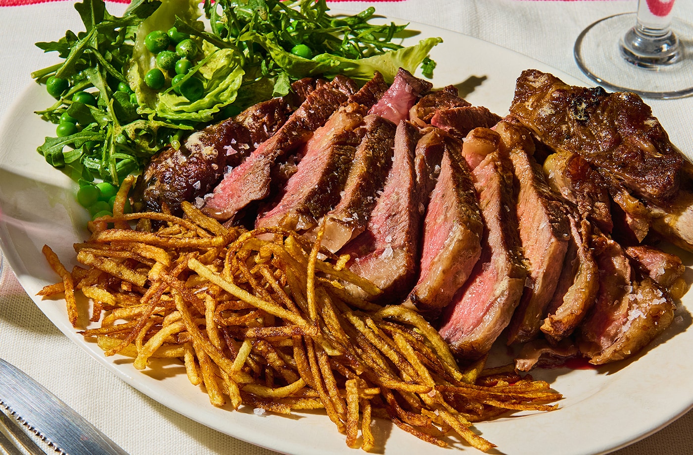 Côte de boeuf with matchstick fries