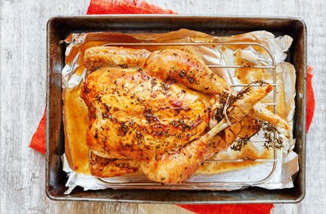 Image of "Garlic and thyme roast chicken"