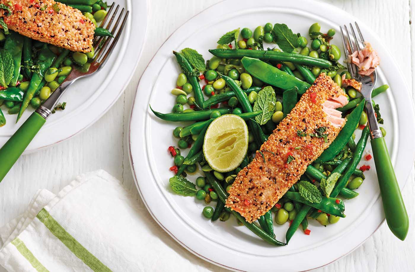Salmon, green beans and peas